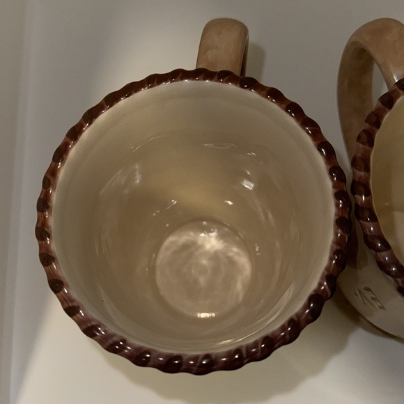 Montana Silversmiths Brown and Cream Mugs - Picture 7 of 10